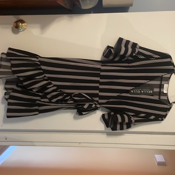 Dresses & Skirts - Striped dress with ruffle details